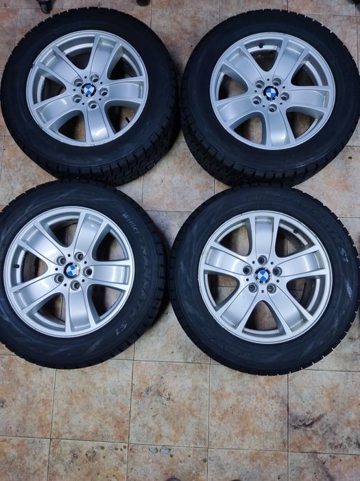 255 55 18 Зимни Toyo с Джанти БМВ Х5