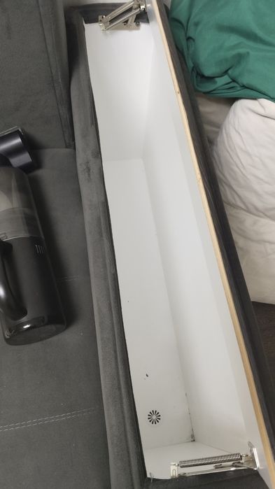 Продам диван в отличном состоянии