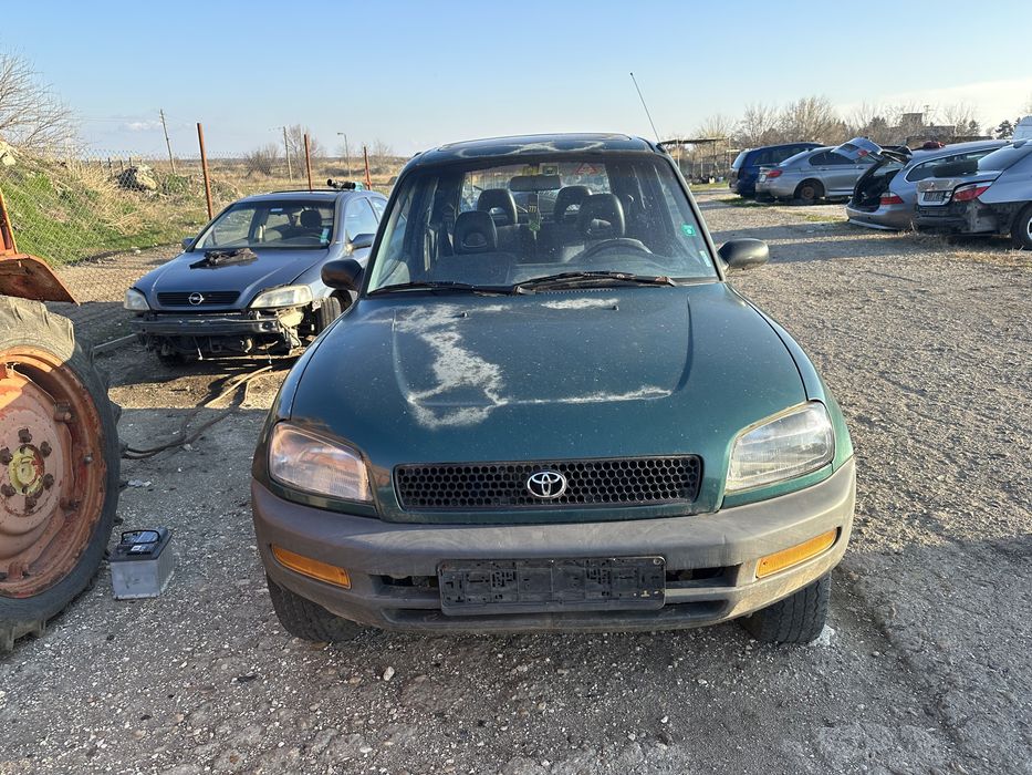 Toyota Rav4 на части