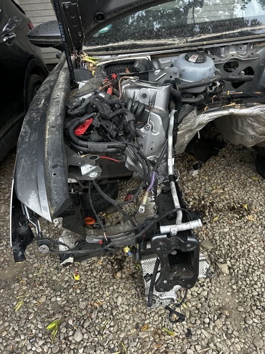 Lonjeron dreapta față Audi A6 4K C8