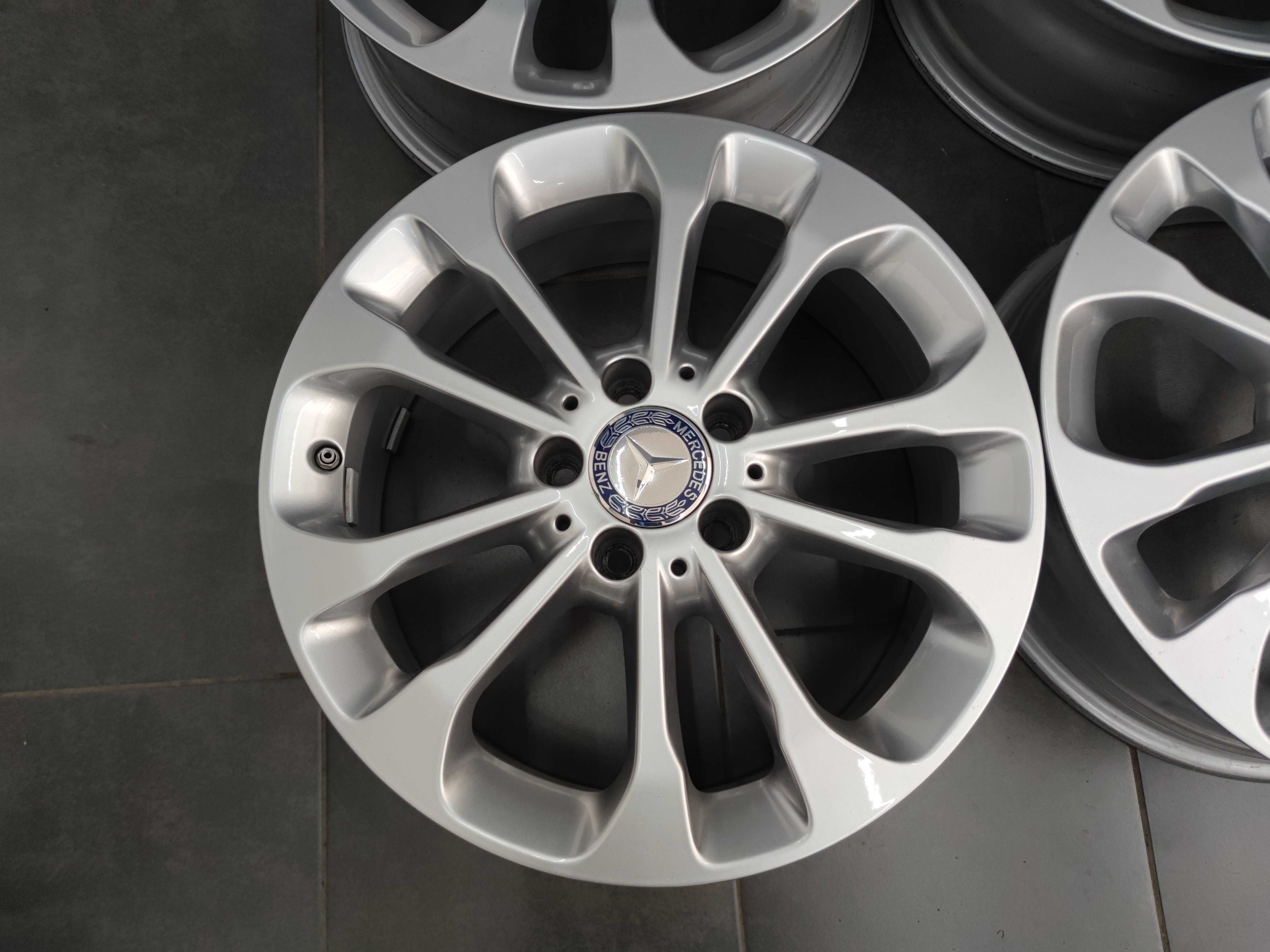 Джанти 17 - Mercedes GLA -