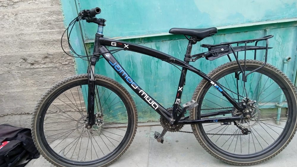 Продается велосипед состоянии хорошее звоните не пишите продаю срочно