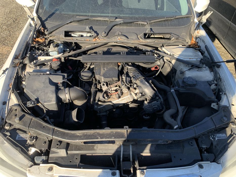 Продаваме на части бмв е90 320д 184кс bmw e90 320d 184hp
