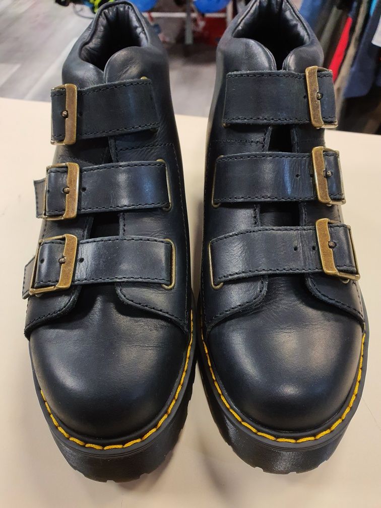 Dr Martens Coppola marime 39 , impecabili  cod 310