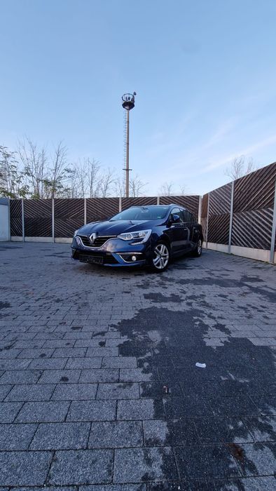 Vând Renault Megane 4,2017, benzină 1,2,97kw, înmatriculat.