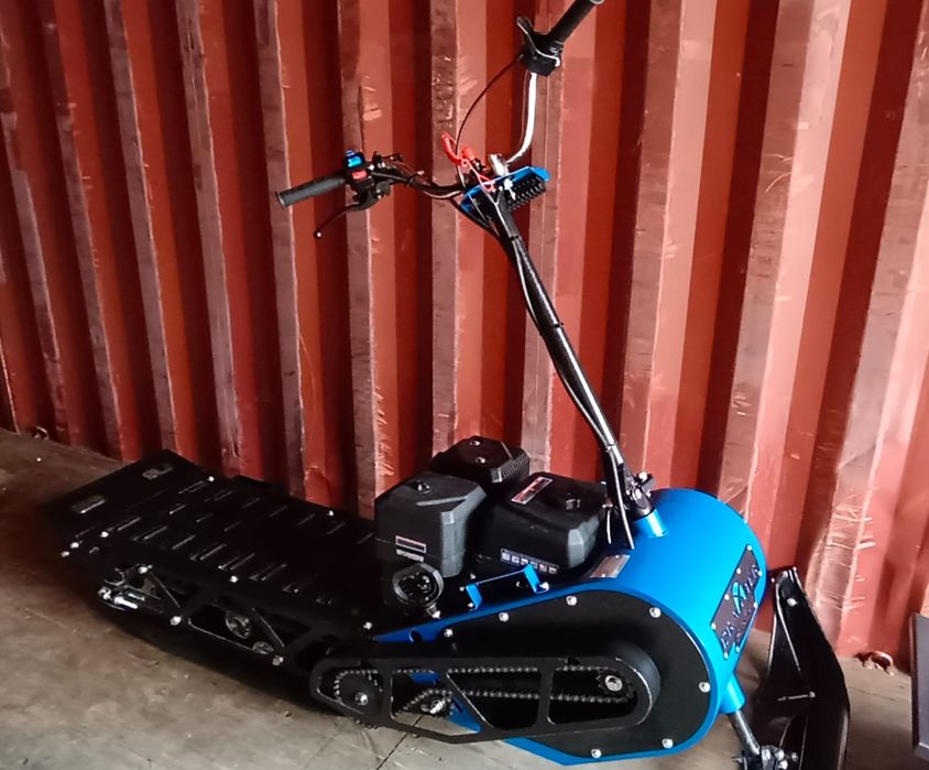 Продам новый мотоснегокат