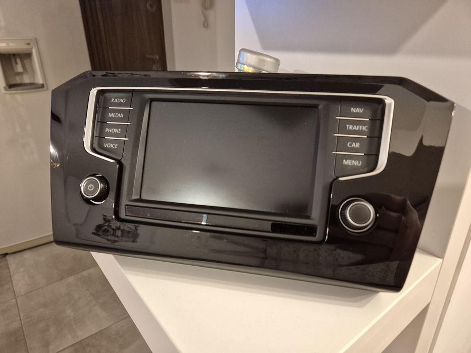 Display MIB 2 6.5 inch + rama originala Piano black, impecabila