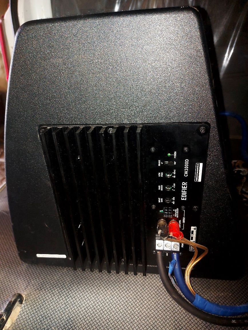 Edifier.  1000w bass