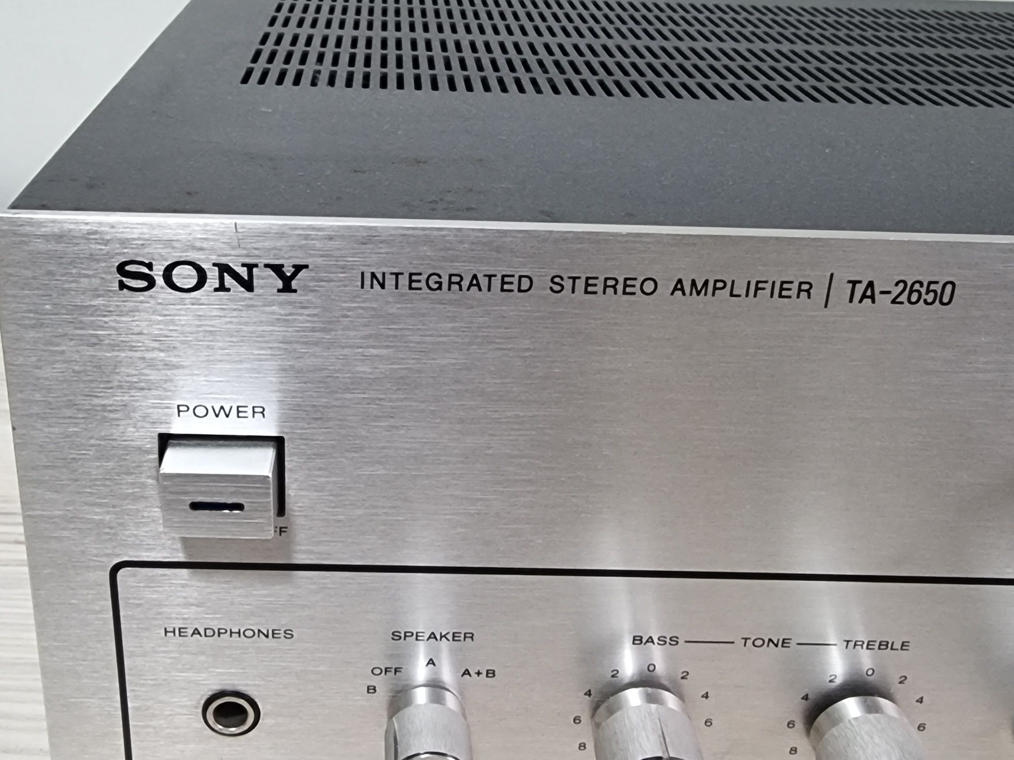 Sony TA-2650 Integrated stereo amplifier