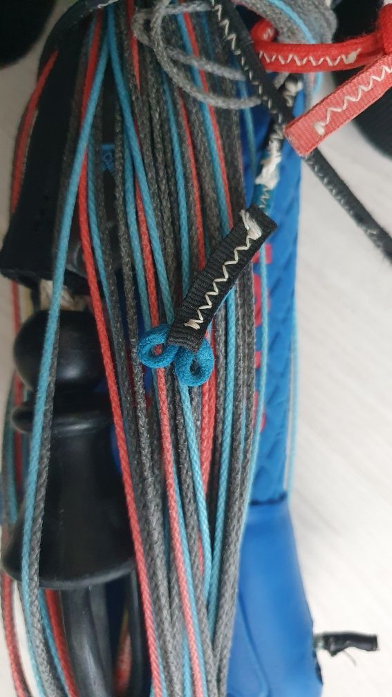 Kitesurfing kite Nobile T5 12 metri complet cu bara