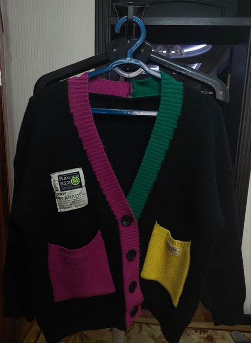 Теплая, вязанная кофта