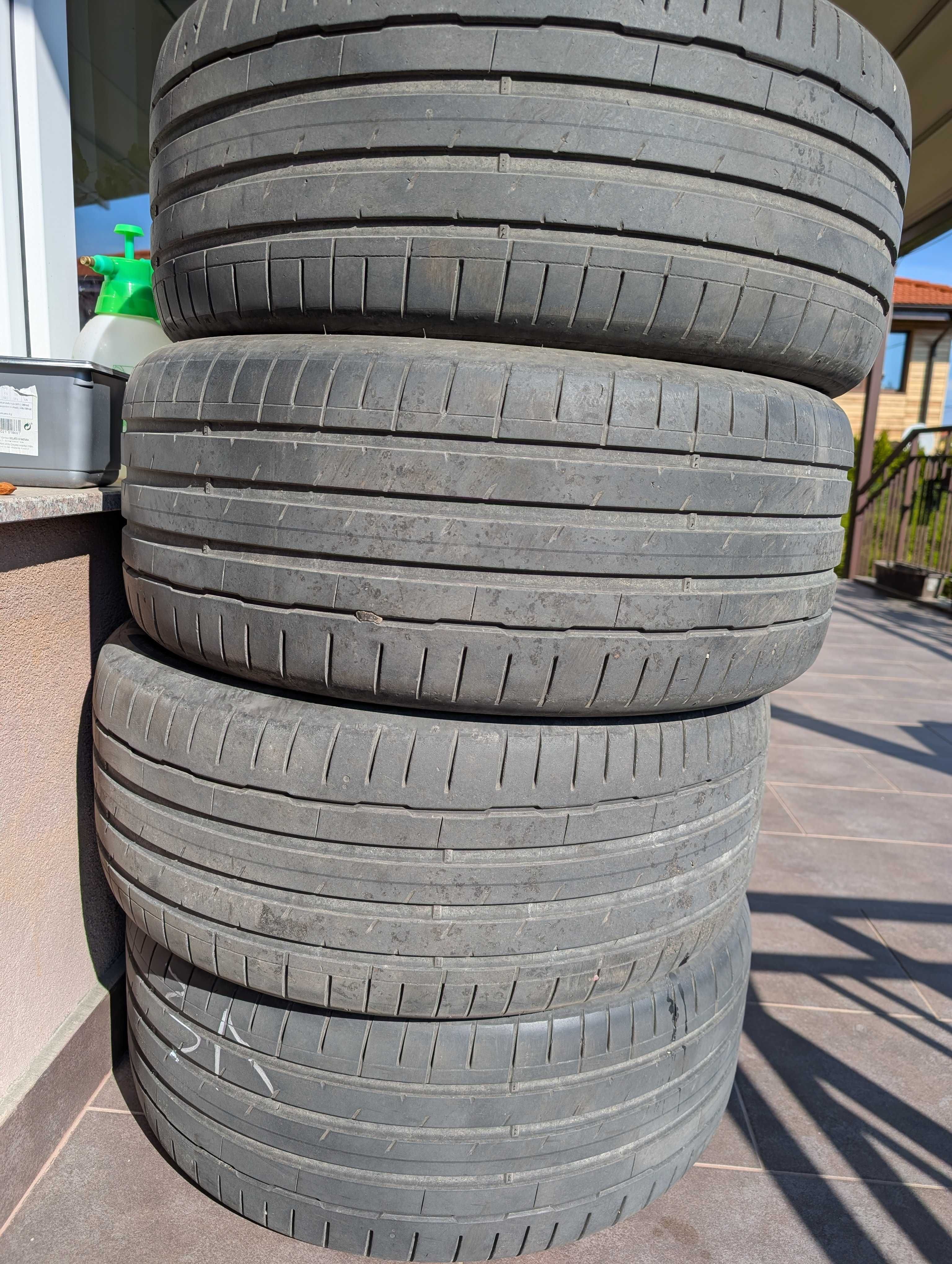 Hankook Ventus S1 evo3 255 45 19 EV