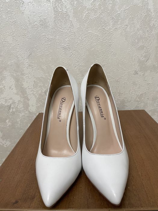 НОВЫЕ туфли из натуральной кожи, размер 34