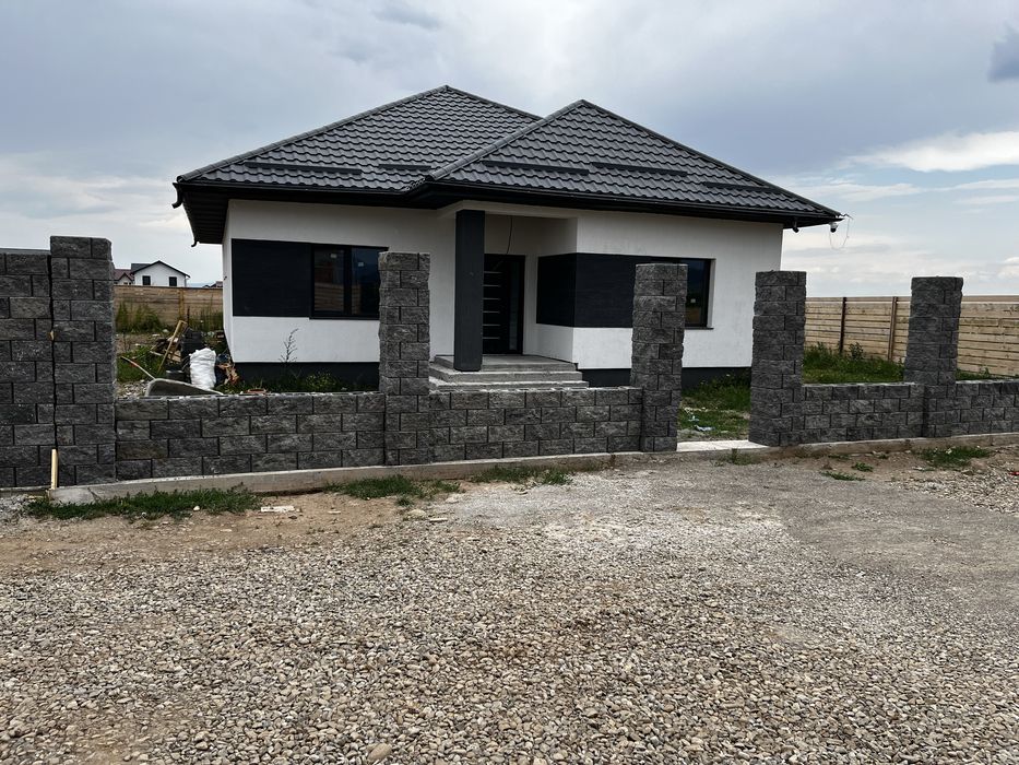 Casă individuală cartierul izvor 175mp