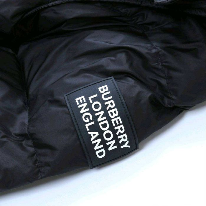 Burberry яке! ЧИСТО НОВО!