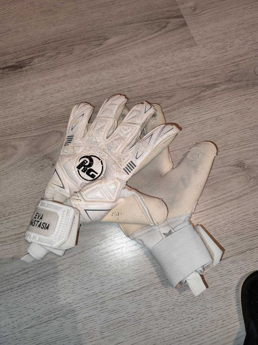 Mănuși portar Cătălin Straton