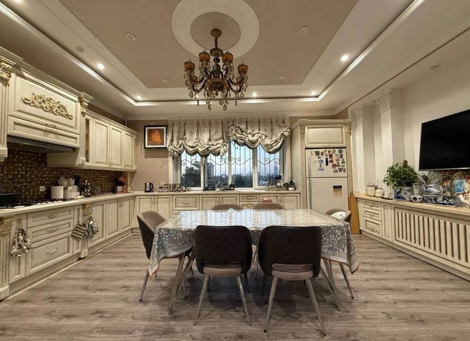 Ойбек ул Тарас Шефченка Сдается ф квартира премиум класса в центре