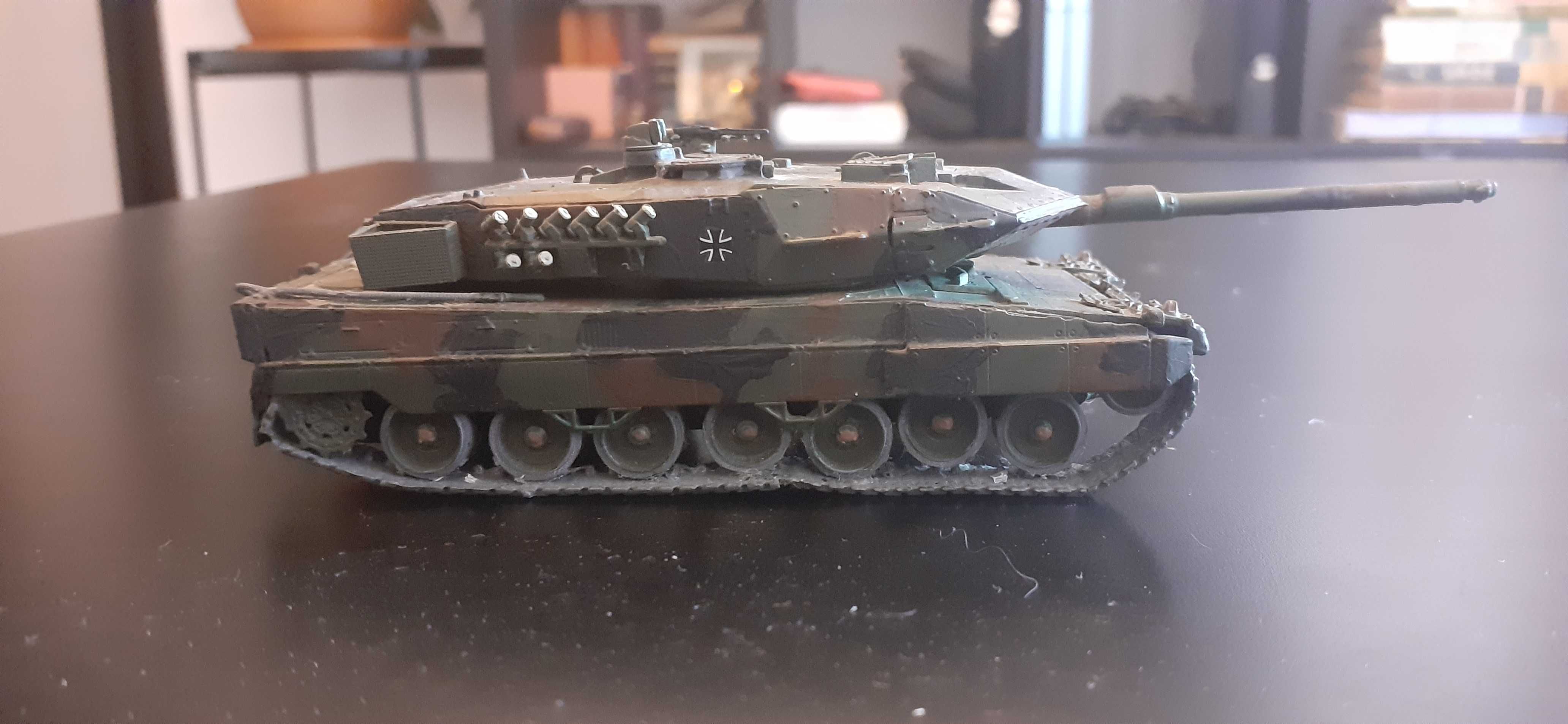 Macheta tanc Leopard 2A6M 1/72