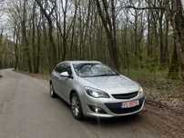 Opel Astra J Sports Tourer 2014
