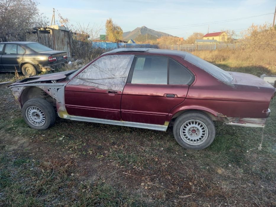 Продам Кузов бмв