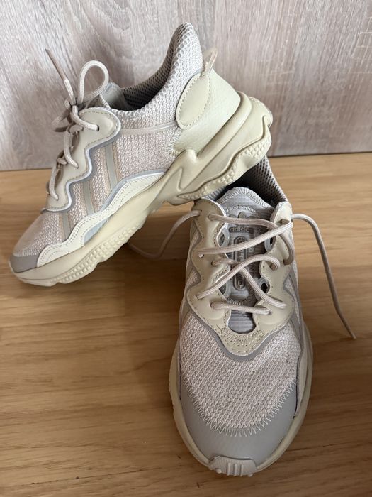 adidas ozweego w