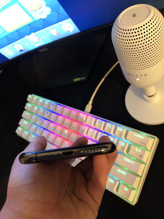 Vand Iphone 11 Pro 64 gb