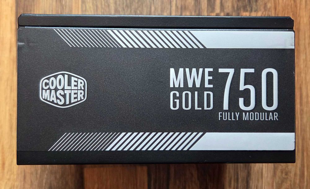 Захранване: Cooler Master MWE 750W 80 Plus Gold - Модулно