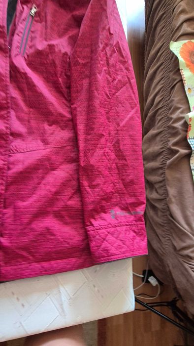 Зимно яке от САЩ – леко, топло и като ново!