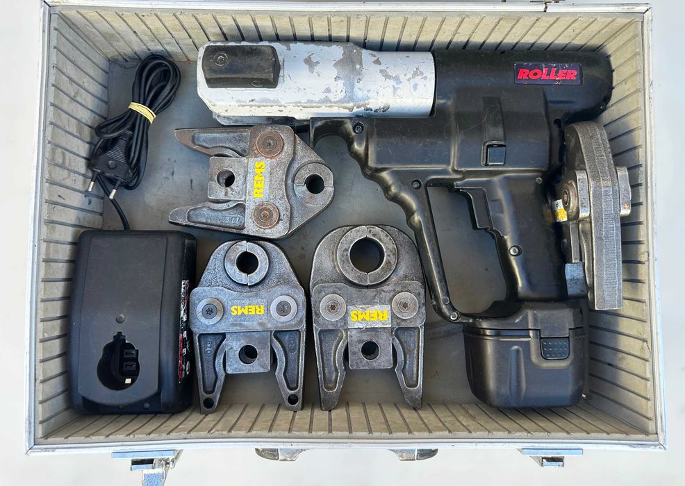 Roller Multi-press ACC - Акумулаторна радиална преса 14.4V с 4 челюсти