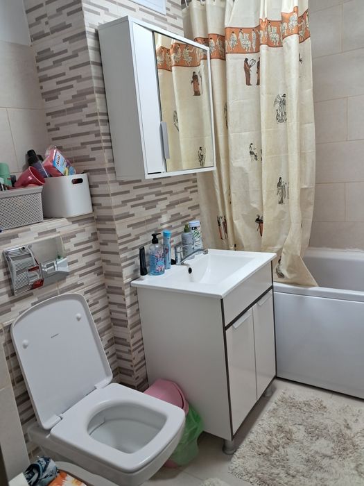 Vând apartament!