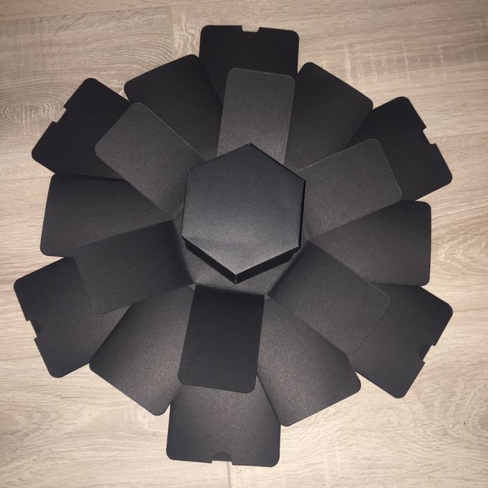 Cutie foto cu surprize Valentine’s Day/Dragobete