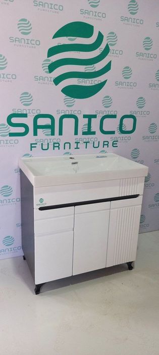 Shkaf komplekt sotiladi