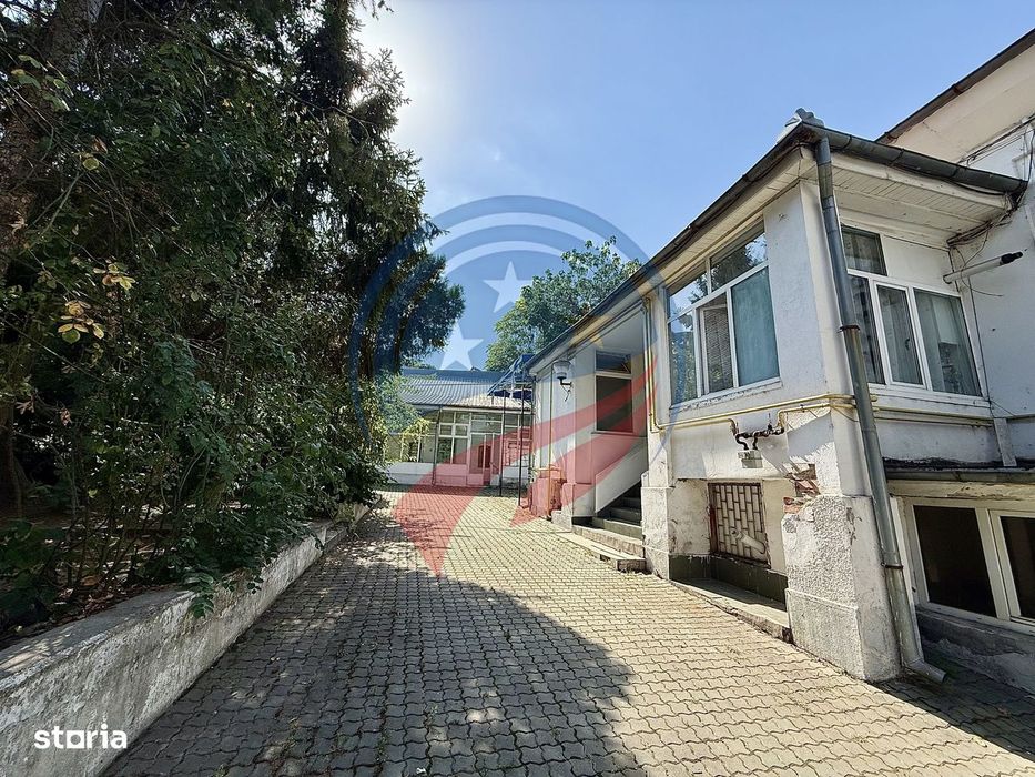 Teren 550mp/cladire birouri/ ultracentral/ Craiova/ de vanzare