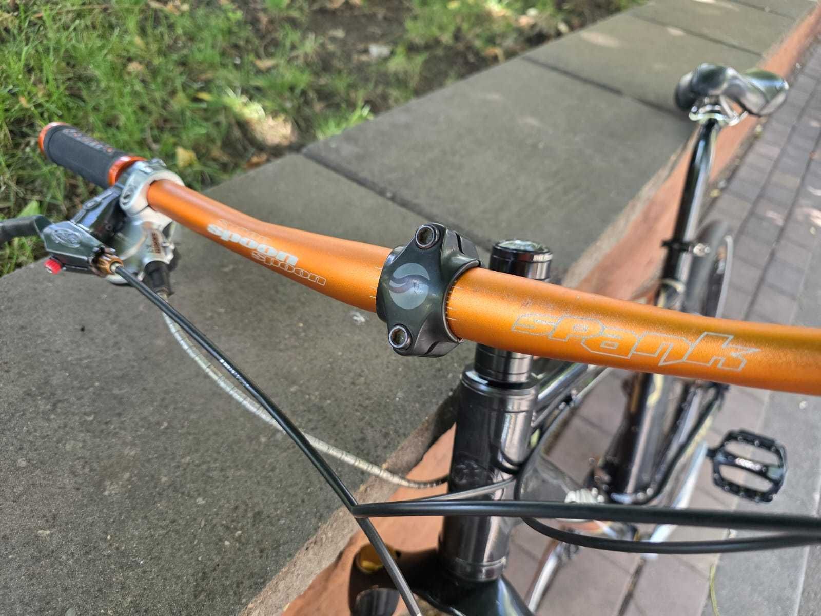 Bicicleta Giant, cadru aluminiu XC. Sram X-O carbon