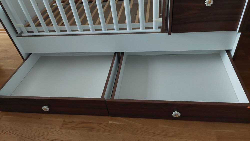 Трансформираща бебешка кошара/легло/бюро Lorelli Trend Plus + матрак