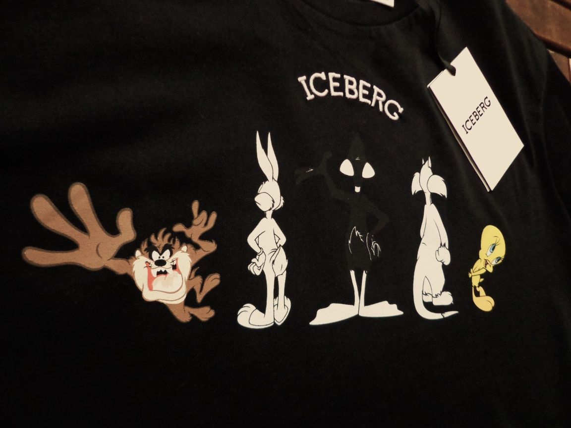 Мъжка тениска Iceberg T-shirt with logo and cartoon graphics