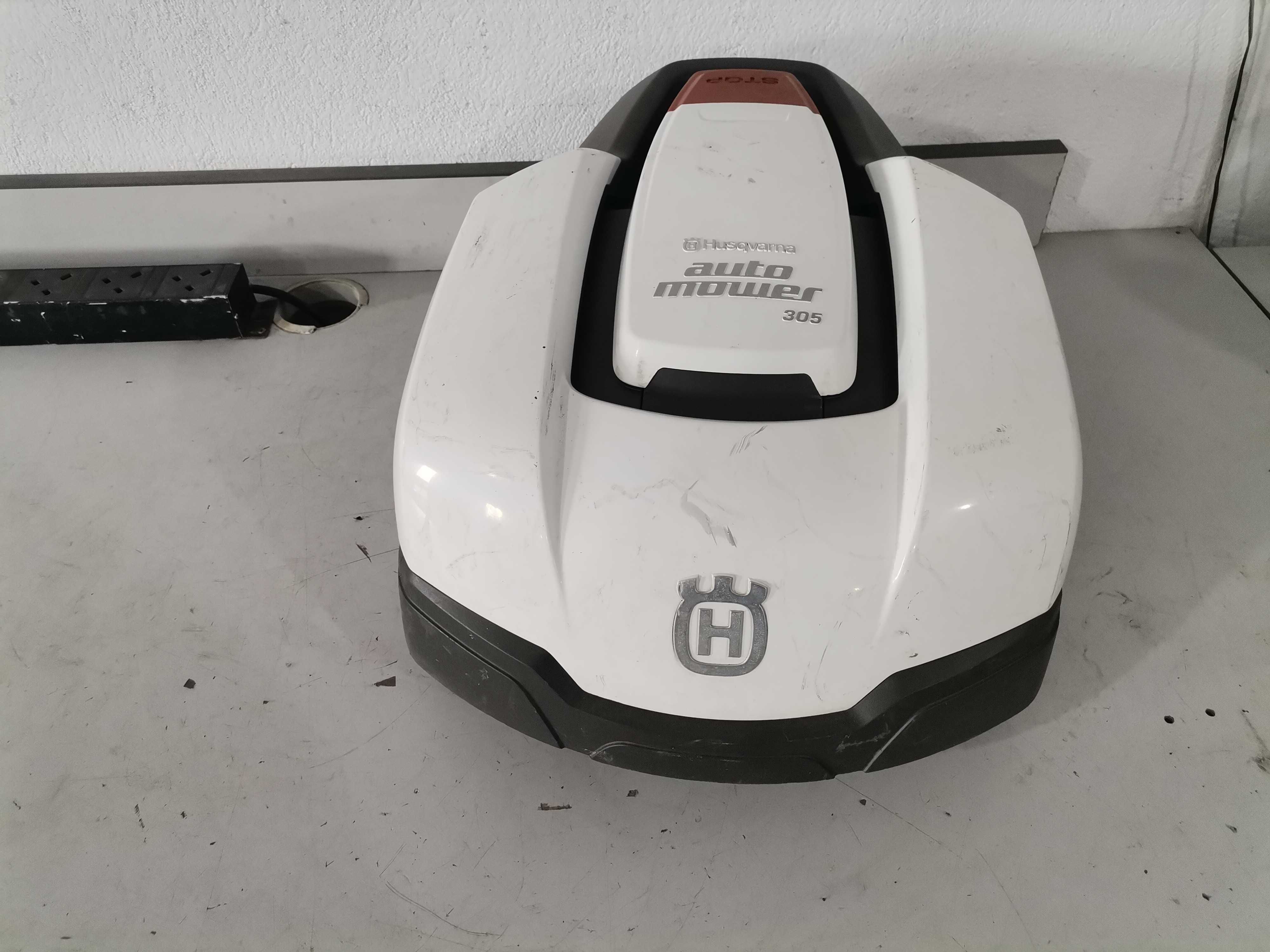 Косачка робот Husqvarna Automower 305