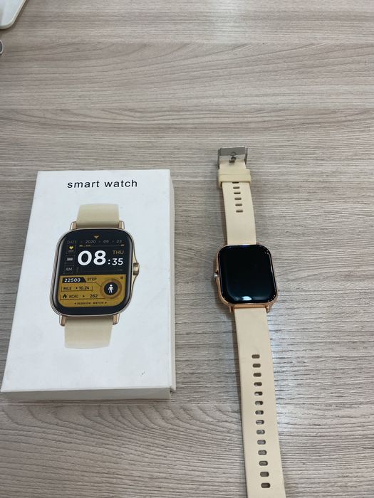 смарт часы в отличном состоянии