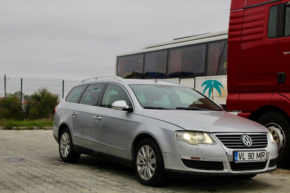 Vw passat b6 2.0tdi 4x4/piele/bixenon