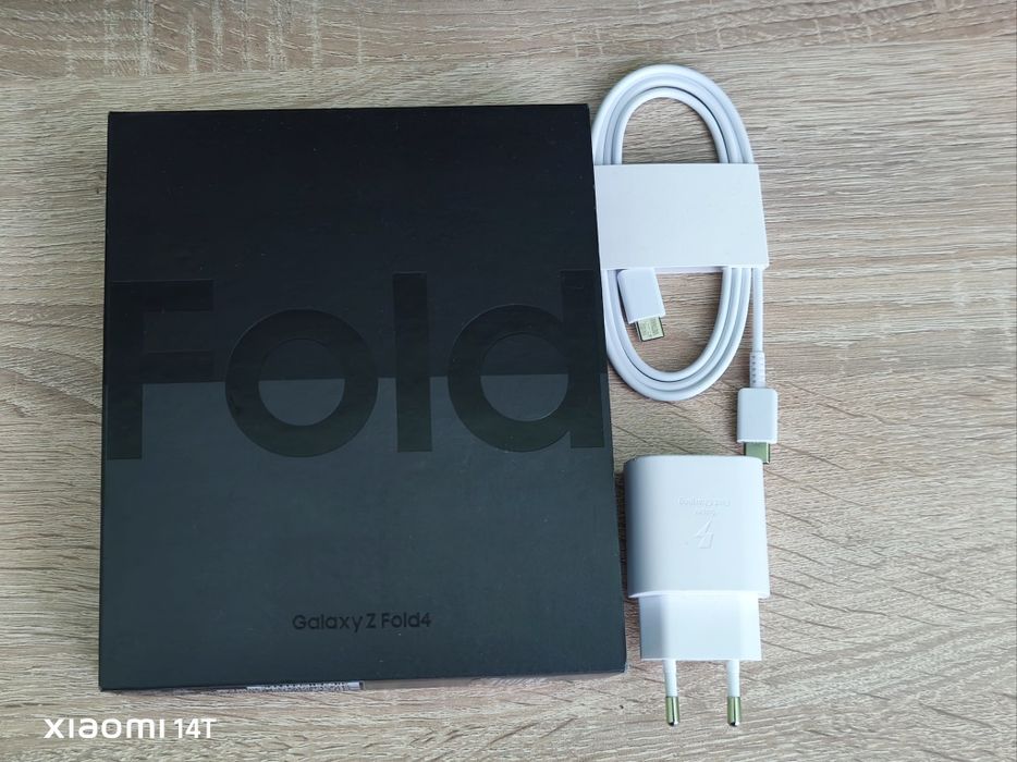 Samsung Z Fold 4 256GB