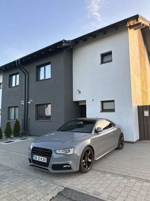 Audi A5 Coupe - Nardo Grey - 300 CP