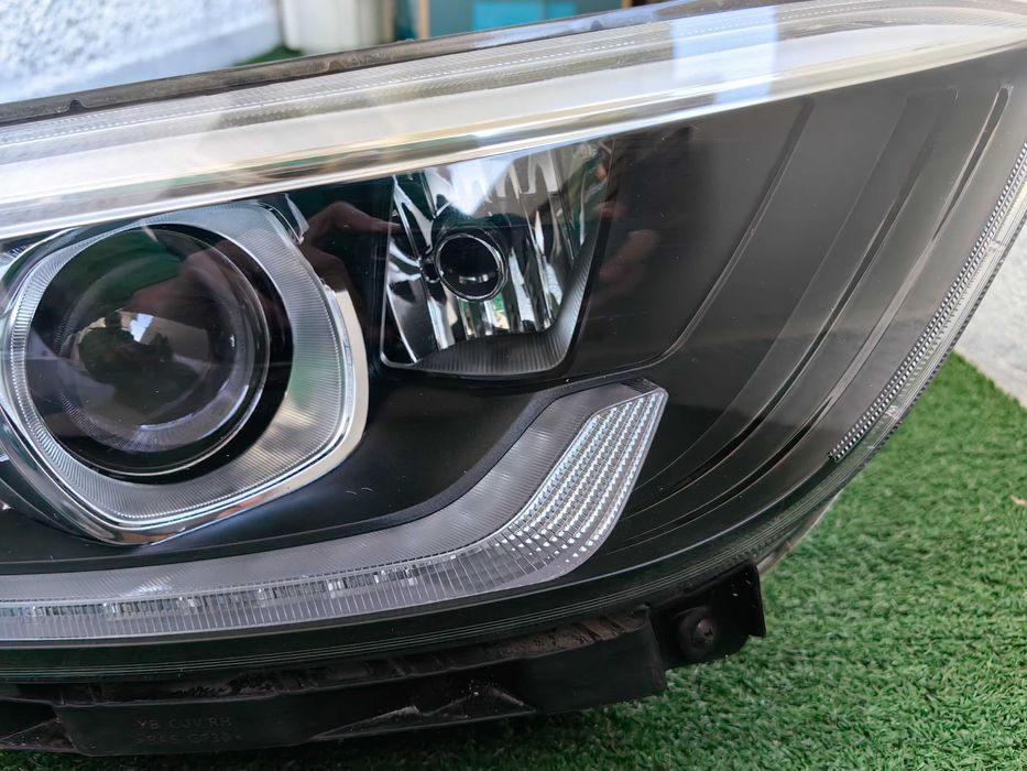Фар за Kia Stonic / Фар за Кия Стоник