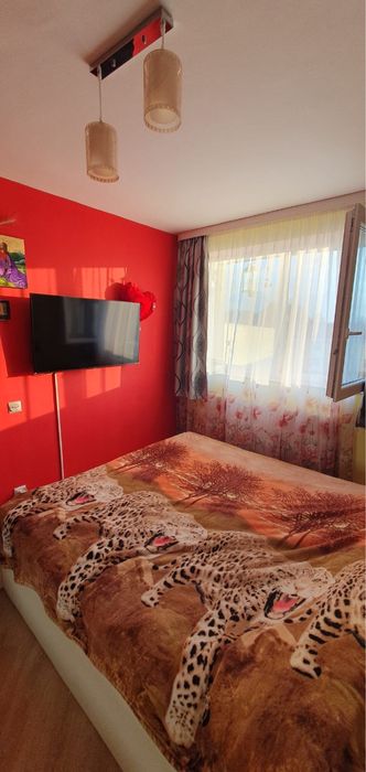 Inchiriez apartament cu 2 camere in  regim hotelier