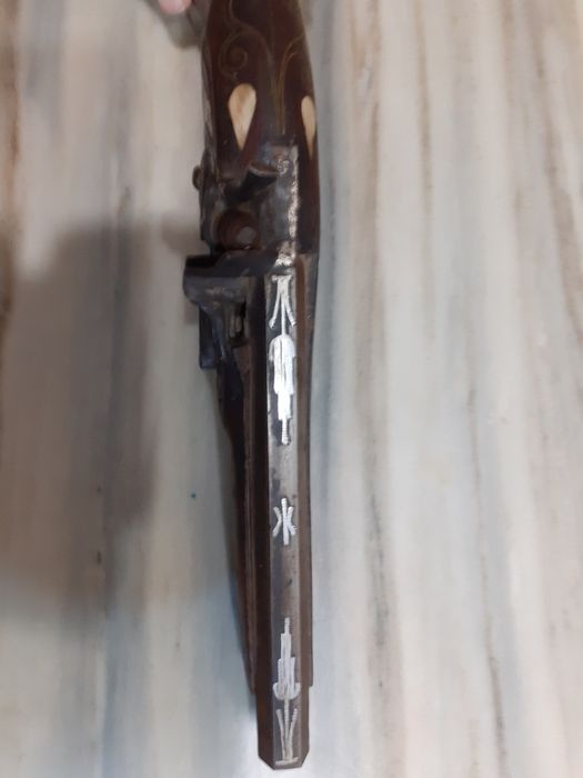 Красив кремъчен пистолет,пищов