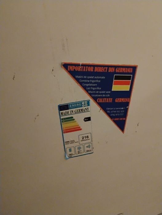 Vând lada frigorifica Liebherr