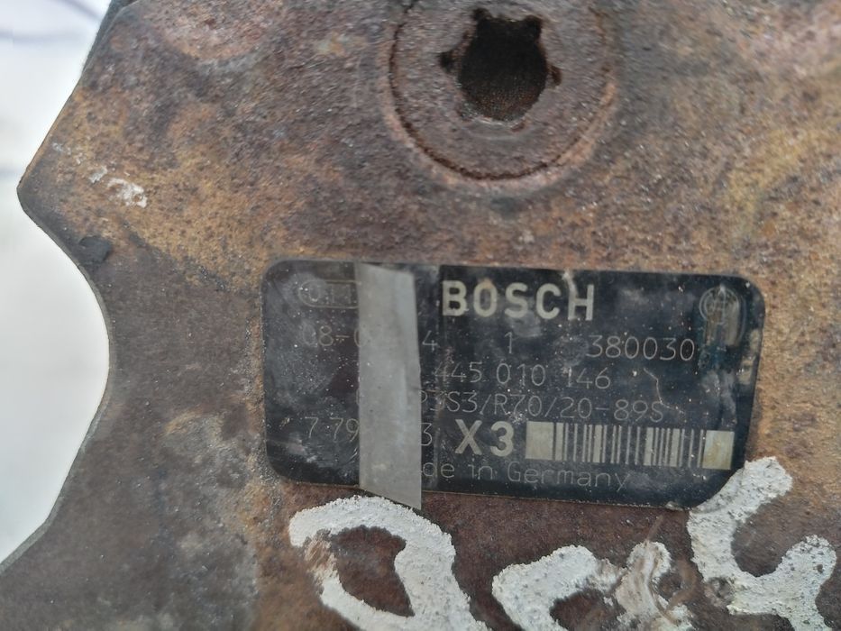 Pompa inalta BMW Seria 3 E90 motor 3.0D, cod Bosch 0445 010 146