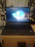 Vând laptop hp250 g8