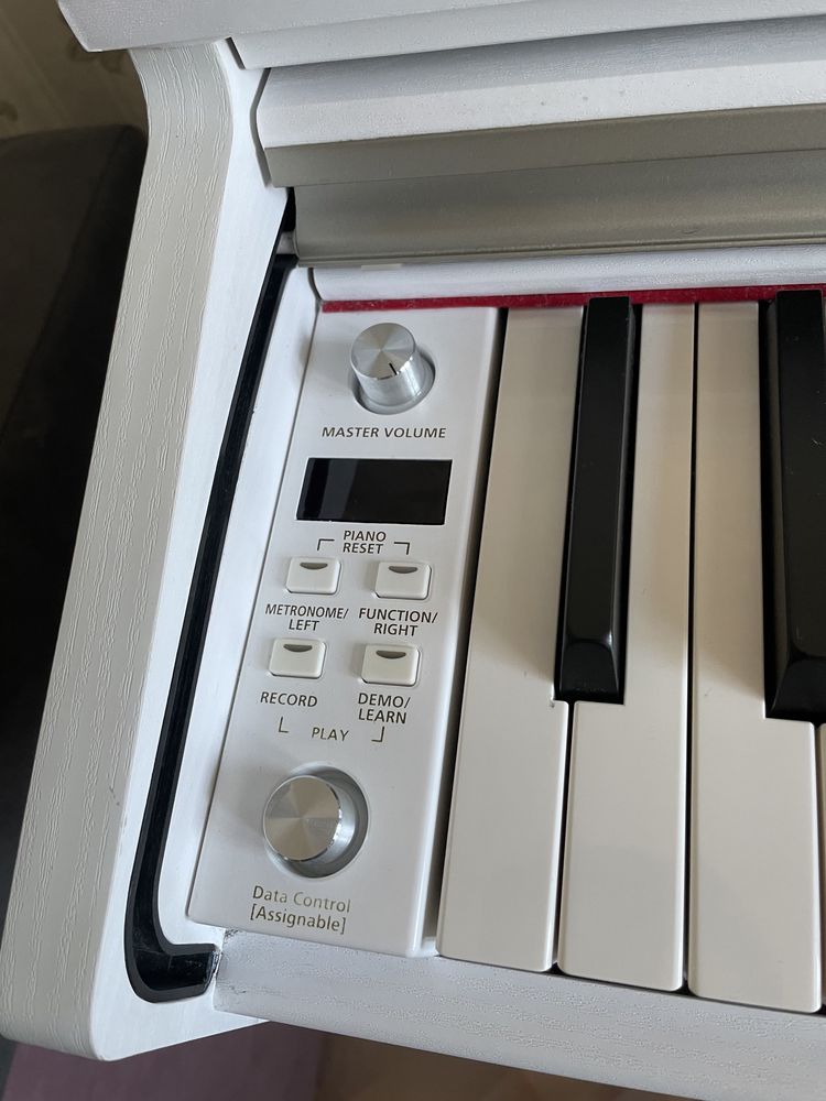 Фортепиано kurzweil M90
