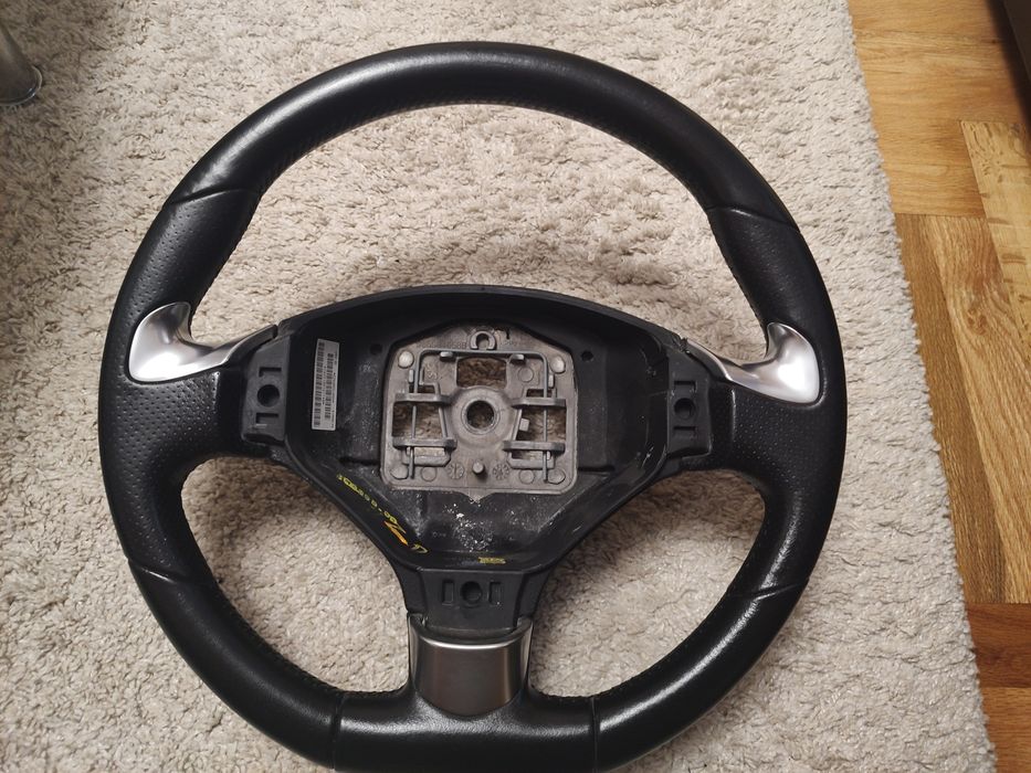 Продавам волани за пежо 308, RCZ, 3008, 5008, 307