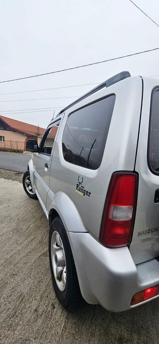 Suzuki Jimny 1.3 benzină / 4x4 / AC funcțional